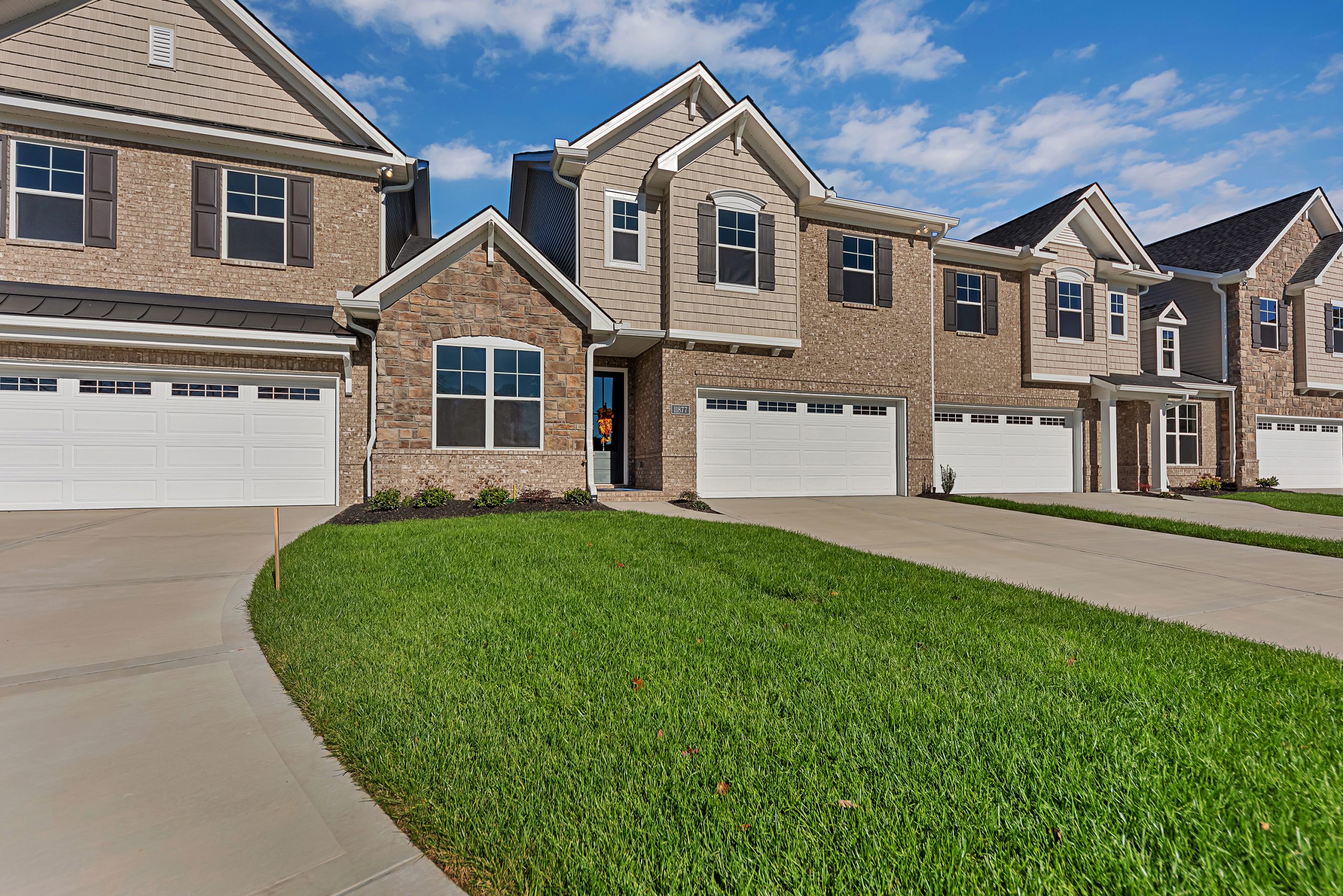 Townhomes: The Perfect Choice for Empty-Nesters