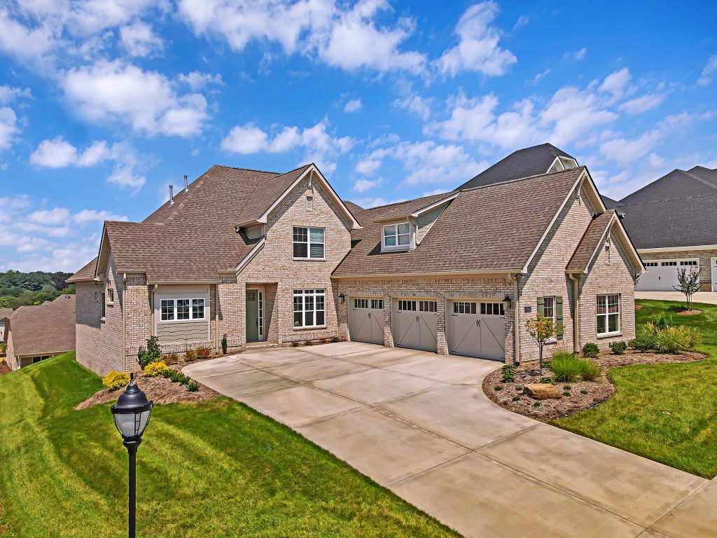 Image #4 for Admiral