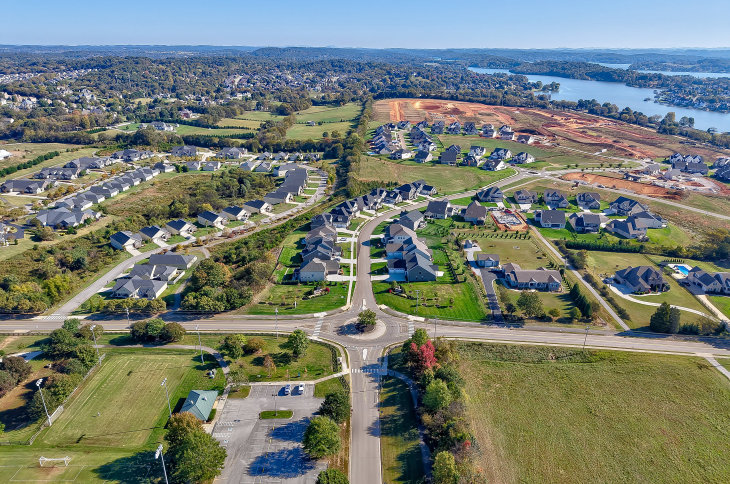 Why is everyone moving to Knoxville?