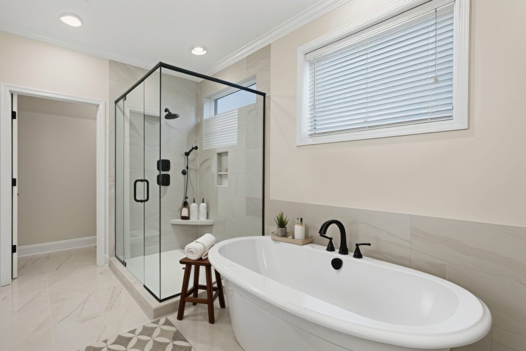 High resolution image #22 for Lot 26 – 2130 White Sycamore.