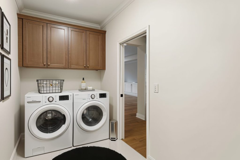 High resolution image #29 for Lot 26 – 2130 White Sycamore.