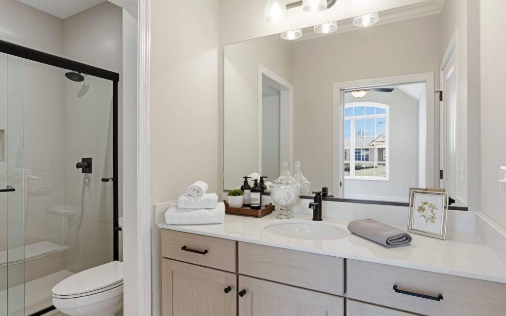 Image #40 for Martin